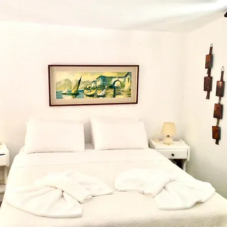 Svoronos Apart-hotel Naousa