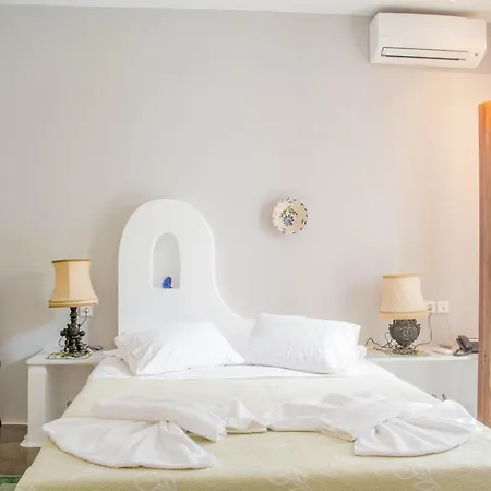 Apart-hotel Svoronos 4*