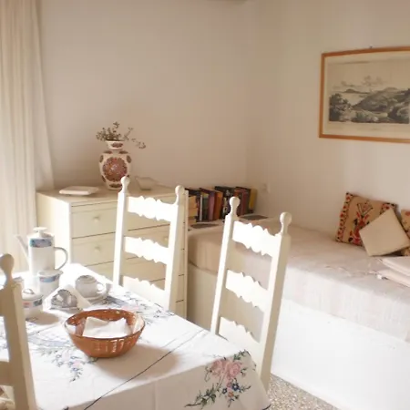 Aparthotel Svoronos Naousa