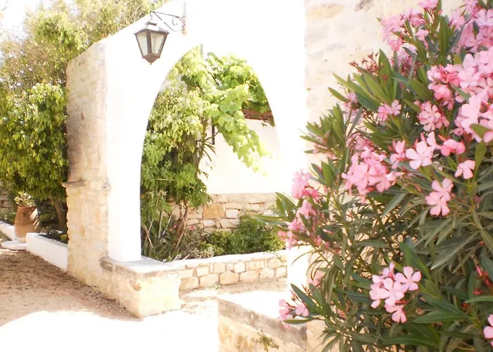 Apart Otel Svoronos 4*